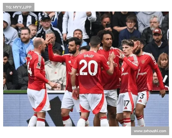 英超赛季精彩回顾 曼联利物浦切尔西纷纷引发球迷热议 英超赛季精彩回顾 曼联利物浦切尔西纷纷引发球迷热议